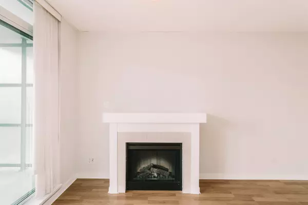 1178 Heffley CRES #906 Coquitlam, BC V3B 0A7