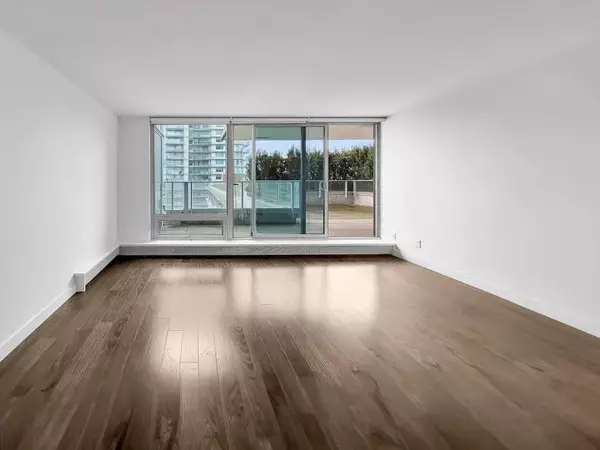 8131 Nunavut Lane, Vancouver, BC V5X 0E2