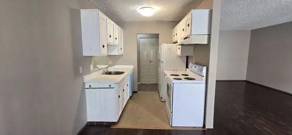 Abbotsford, BC V2S 5B6,1909 Salton RD #426