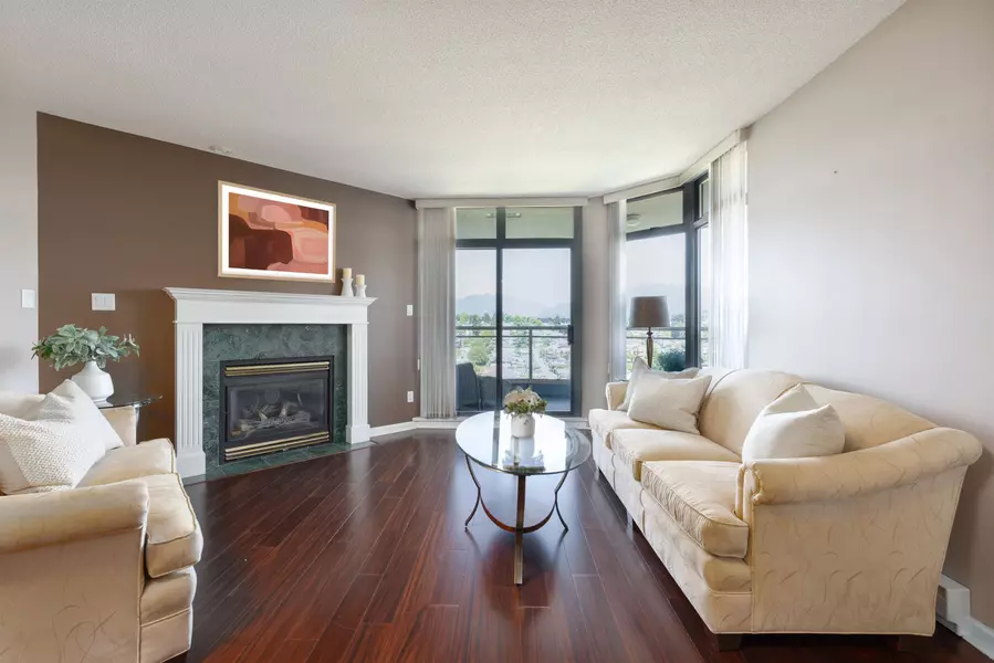 4425 Halifax ST #1301, Burnaby, BC V5C 6P2
