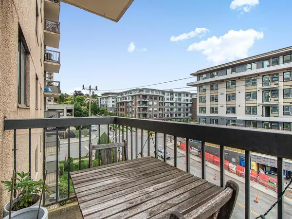 North Vancouver, BC V7L 3G8,145 St. Georges AVE #407