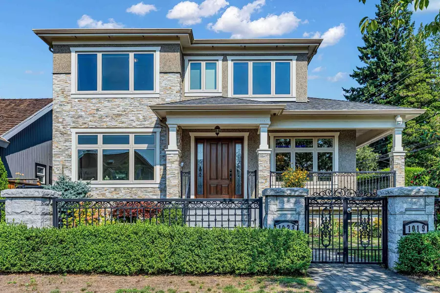 1019 W 47th AVE, Vancouver, BC V6M 2L3