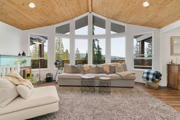 Maple Ridge, BC V2W 1M8,26560 Cunningham AVE