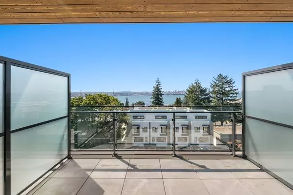 422 E 3rd ST #655 North Vancouver, BC V7L 1G2