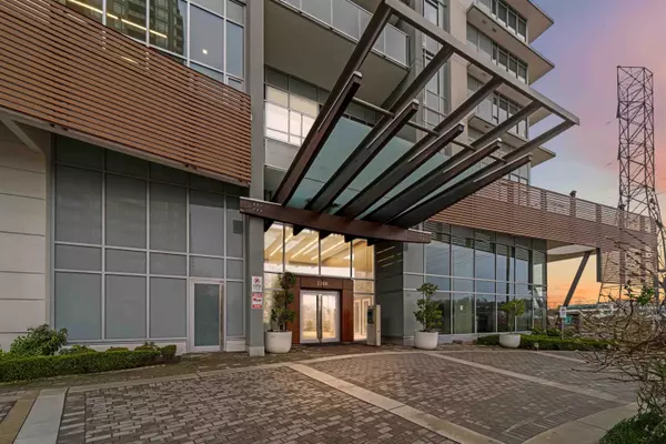 2388 Madison ST #2206, Burnaby, BC V5C 0K8