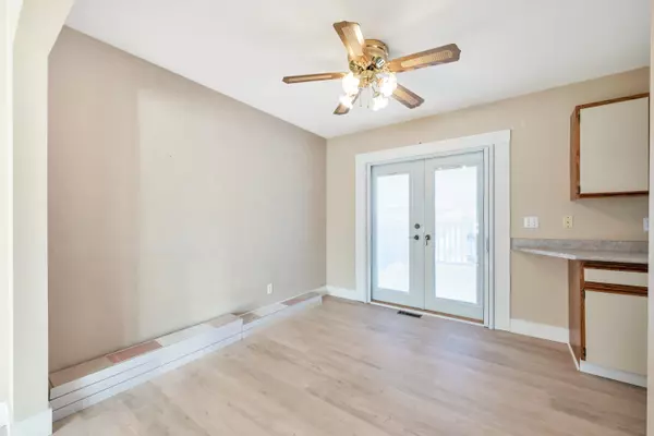 26619 30 AVE Langley, BC V4W 3B7