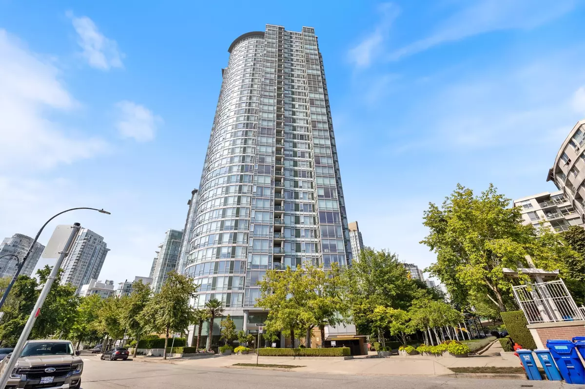 Vancouver, BC V6Z 3A3,1033 Marinaside CRES #1901