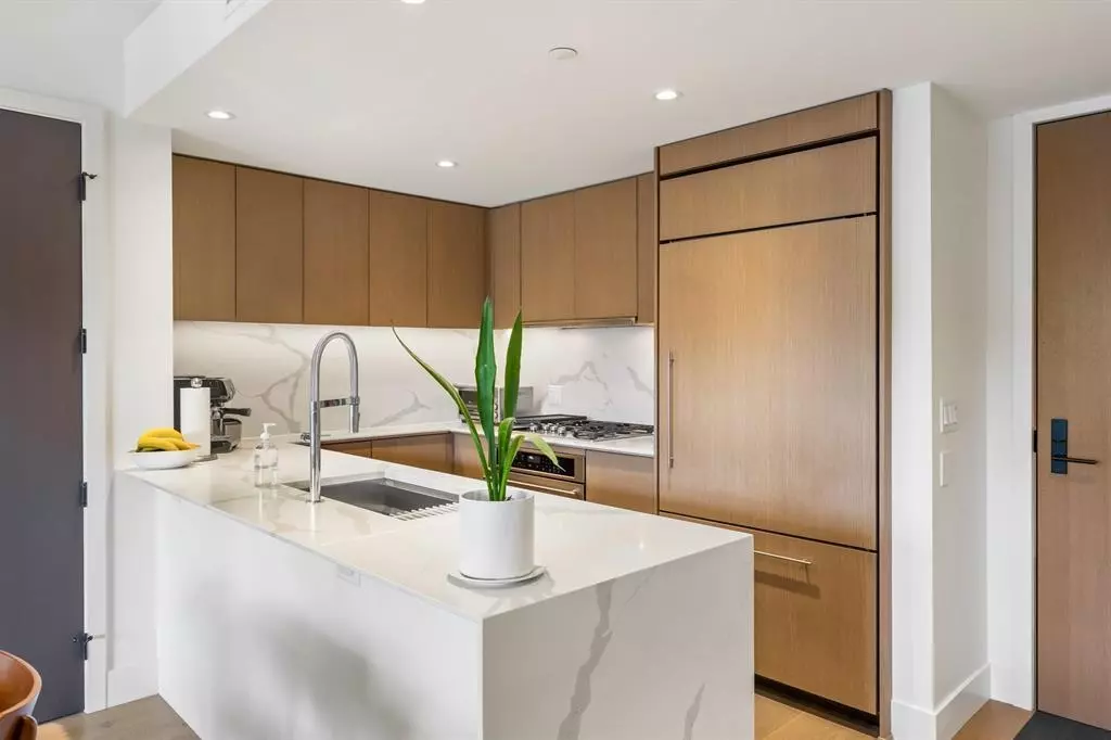 Vancouver, BC V5W 0E5,5089 Quebec ST #201