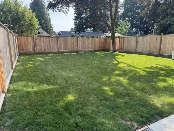 Pitt Meadows, BC V3Y 1L5,19564 Hammond RD