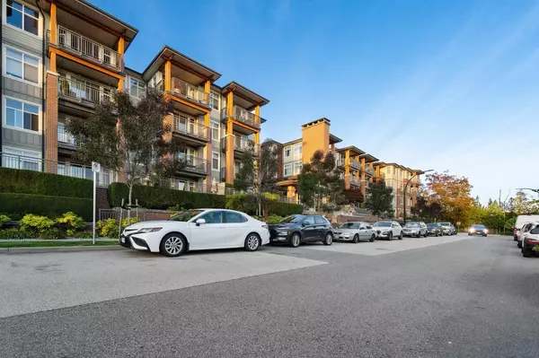 963 Charland AVE #1109, Coquitlam, BC V3K 0E2