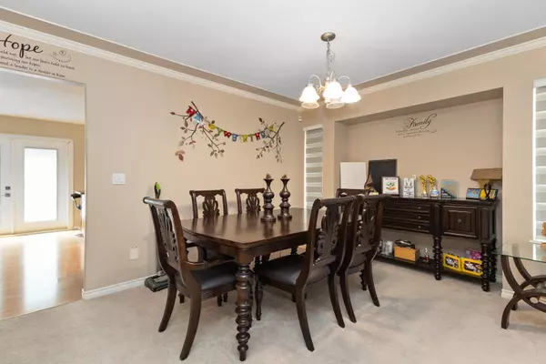 Abbotsford, BC V2S 8N1,34463 Lariat PL