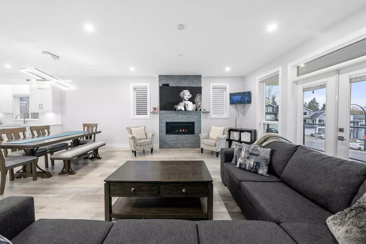 Maple Ridge, BC V2W 0K3,24629 105a AVE