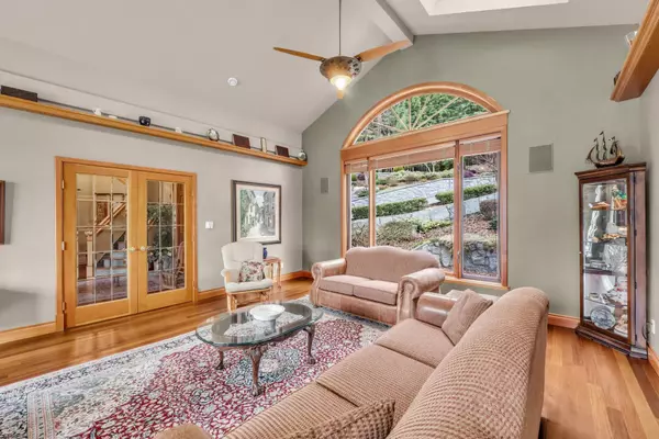 3411 Senkler RD Belcarra, BC V3H 4S3