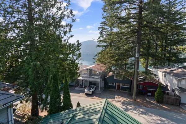 Cultus Lake, BC V2R 4Z4,262 First AVE