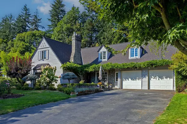 West Vancouver, BC V7T 1W9,539 Newcroft PL