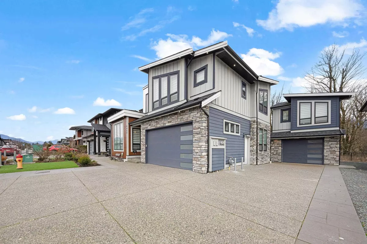 Chilliwack, BC V2R 0Z8,6420 Fairway ST