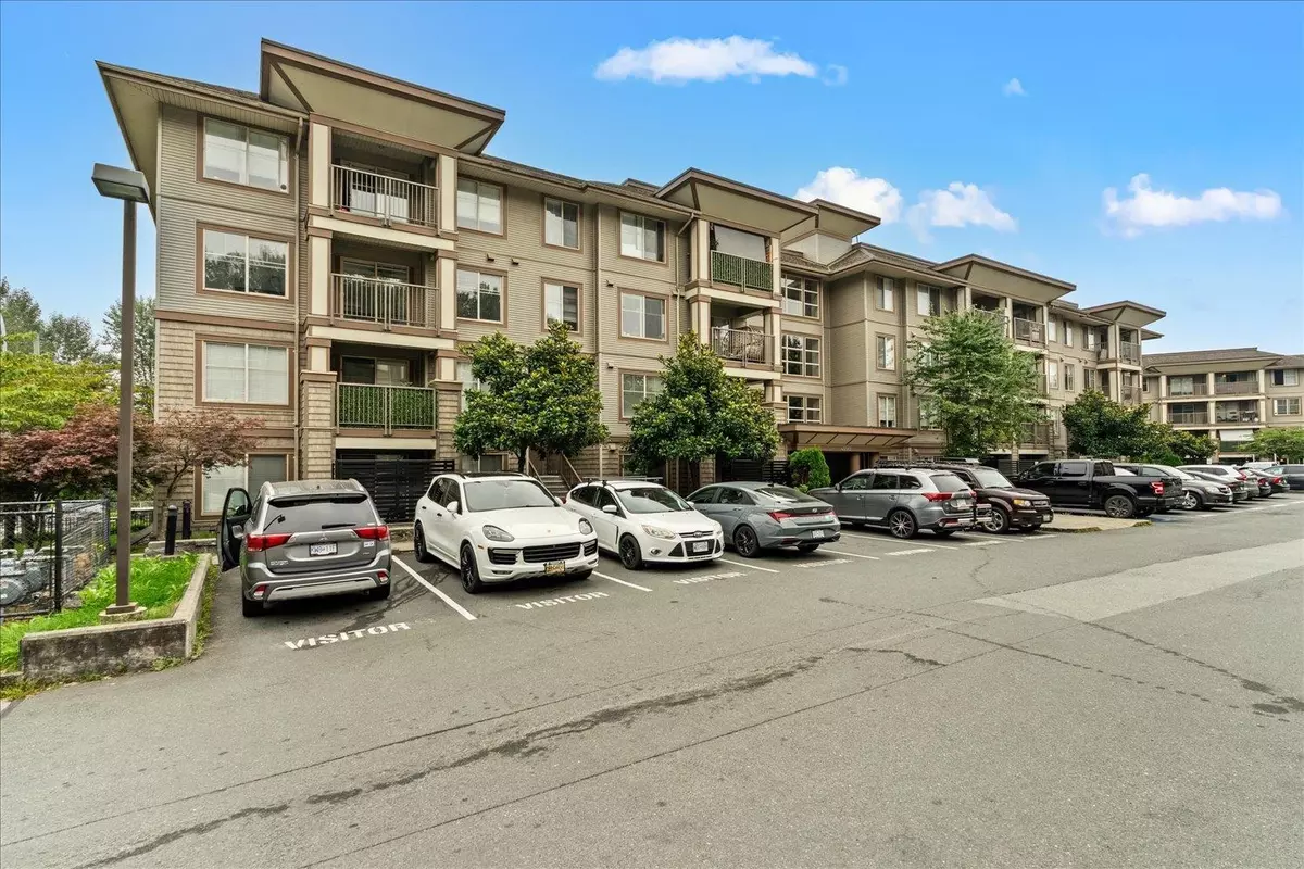 Chilliwack, BC V2P 0A8,45561 Yale RD #302