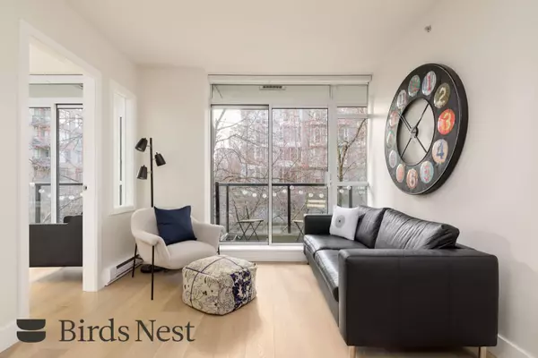 988 Richards ST #304, Vancouver, BC V6B 8R2