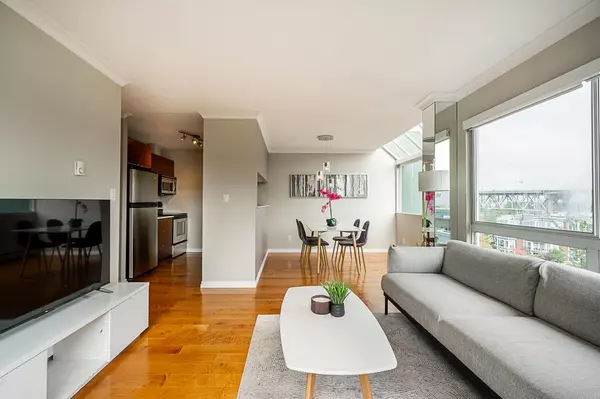 Vancouver, BC V6J 4S3,1510 W 1st AVE #601