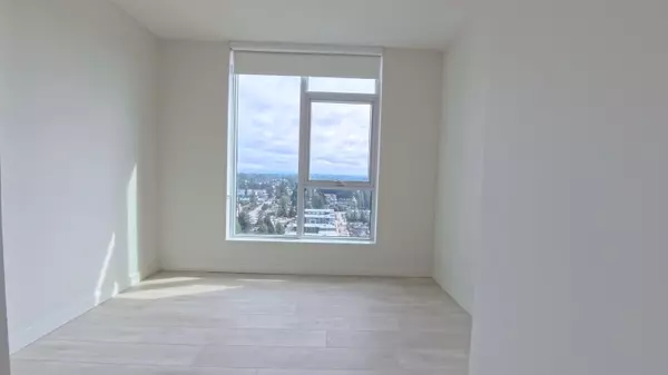 537 Cottonwood AVE #3202 Coquitlam, BC V3J 0S4