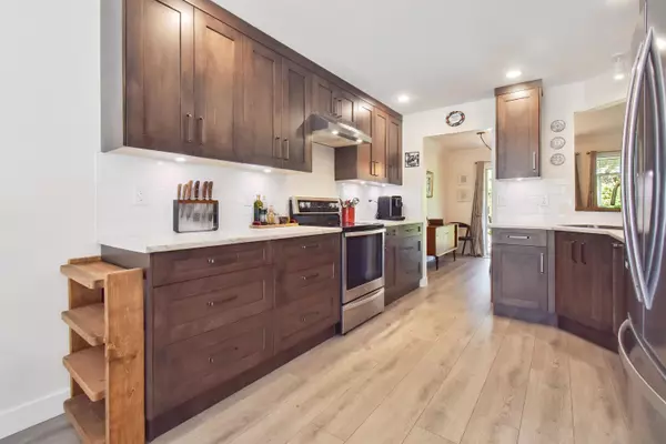 Abbotsford, BC V2T 4W5,2475 Emerson ST #17