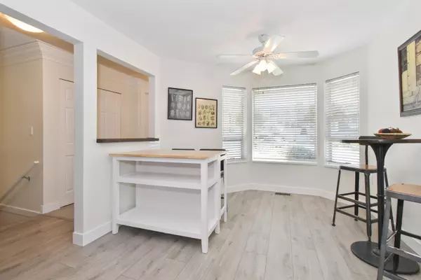 Abbotsford, BC V2T 4W5,2475 Emerson ST #17