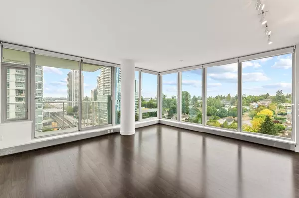 8031 Nunavut LN #1008, Vancouver, BC V5X 0C9