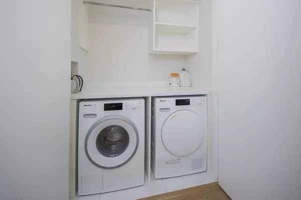 6687 Nelson AVE #406 Vancouver, BC V7W 2B2