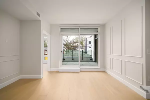 Vancouver, BC V6R 2G3,3668 W 10th AVE #303