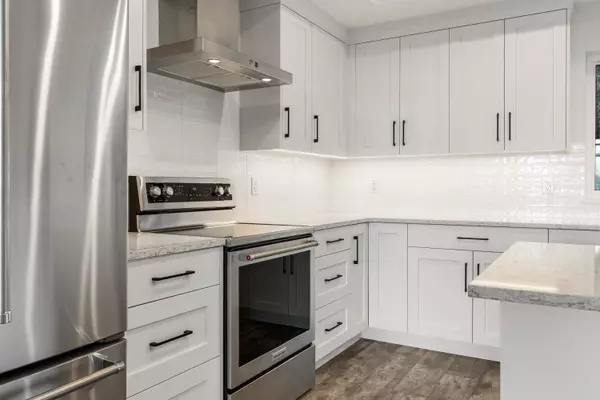 5504 Maclachlan PL Chilliwack, BC V2R 0P3