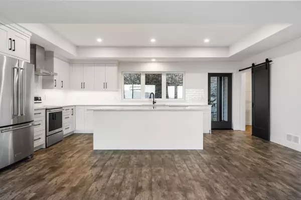 5504 Maclachlan PL Chilliwack, BC V2R 0P3