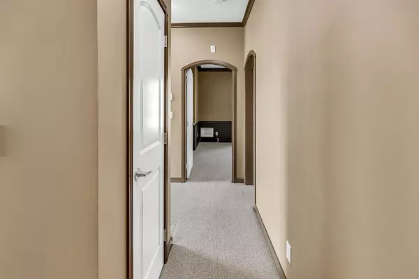 Abbotsford, BC V2S 8P9,33485 South Fraser WAY #312