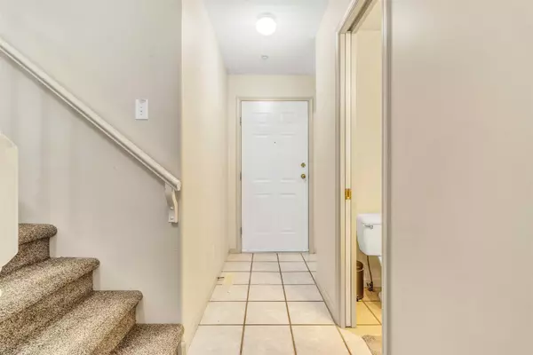 Port Coquitlam, BC V3B 7Z5,1255 Riverside DR #29