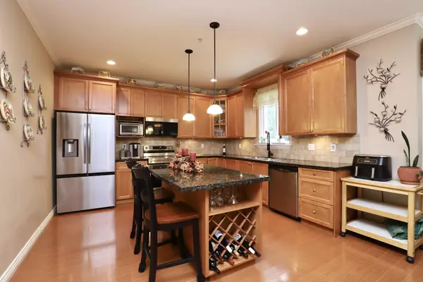 Maple Ridge, BC V4R 0A3,13257 239b ST