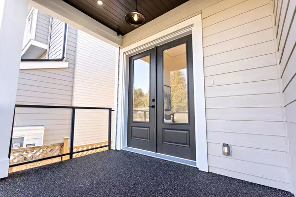 Port Coquitlam, BC V3B 7P9,2426 Friskie AVE