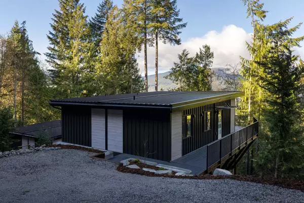 Sechelt, BC V7Z 0C7,5792 Tillicum Bay RD