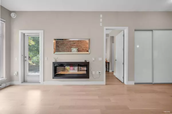 New Westminster, BC V3M 0J6,262 Salter ST #108