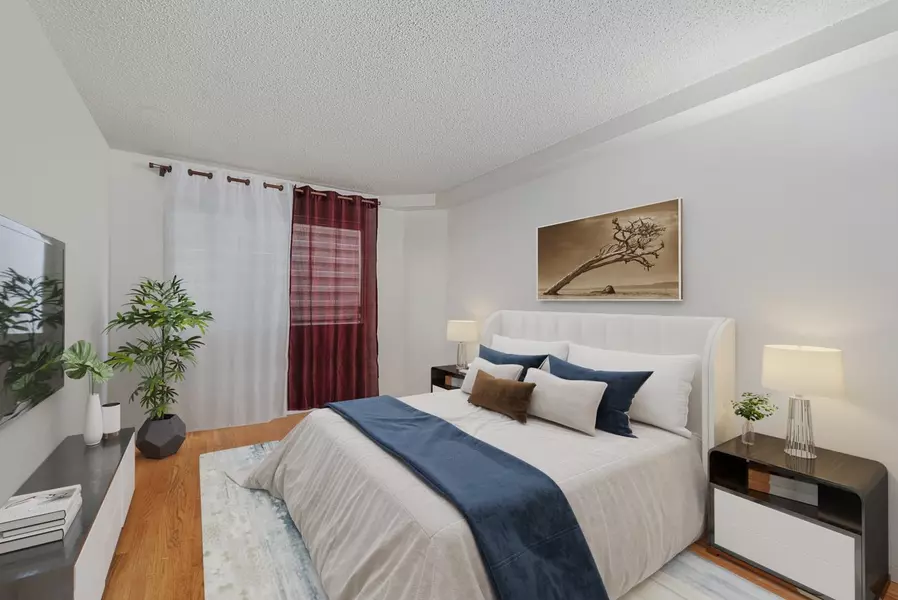 10644 151a ST #112, Surrey, BC V3R 8R3