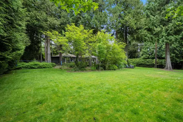 Surrey, BC V4A 1Z6,13538 20 AVE