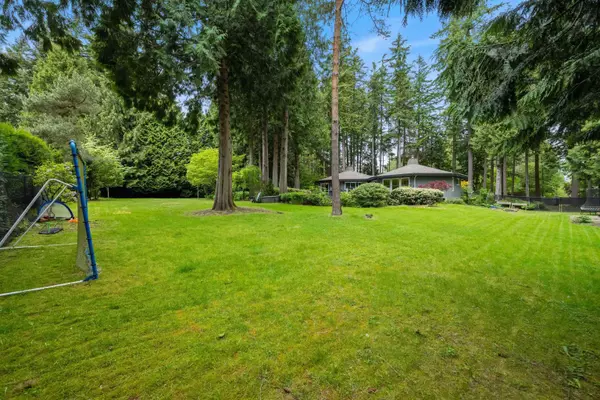 Surrey, BC V4A 1Z6,13538 20 AVE