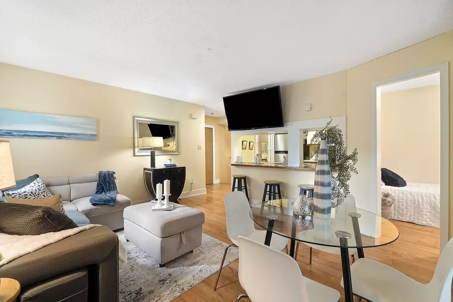 385 Ginger DR #18, New Westminster, BC V3L 5L6