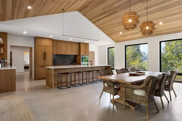 48811 Elk View RD Chilliwack, BC V4Z 1G7