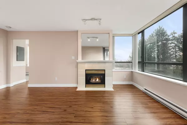 6622 Southoaks CRES #306, Burnaby, BC V5E 4K2