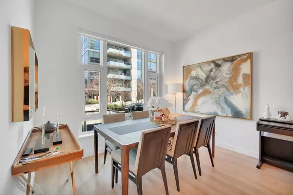 North Vancouver, BC V7J 1H6,1500 Fern ST #107