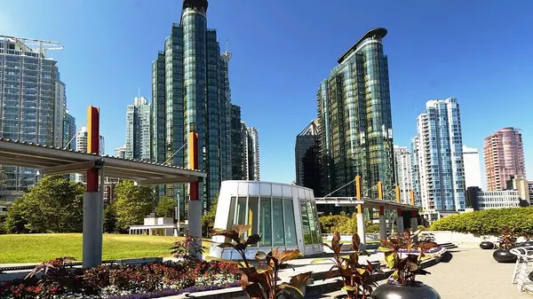 555 Jervis ST #1607, Vancouver, BC V6E 4N1