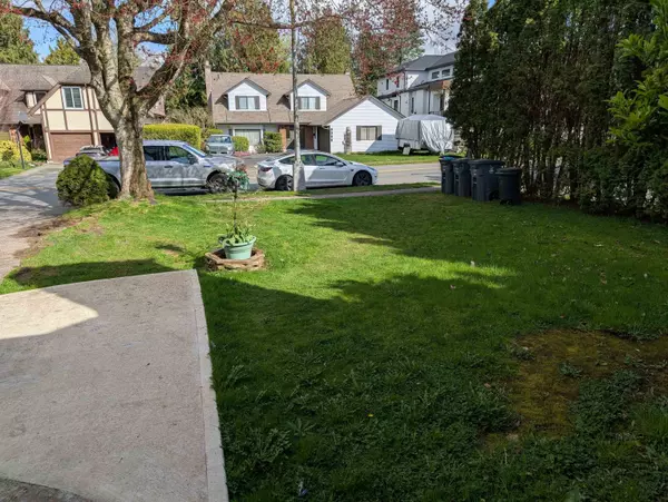 Surrey, BC V3S 4Y2,6099 172 ST