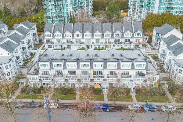 Vancouver, BC V5S 3T9,2723 E Kent Avenue North #28