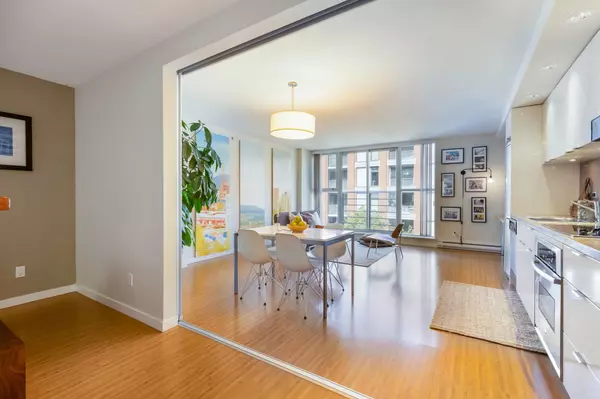168 Powell ST #507 Vancouver, BC V6A 0B2