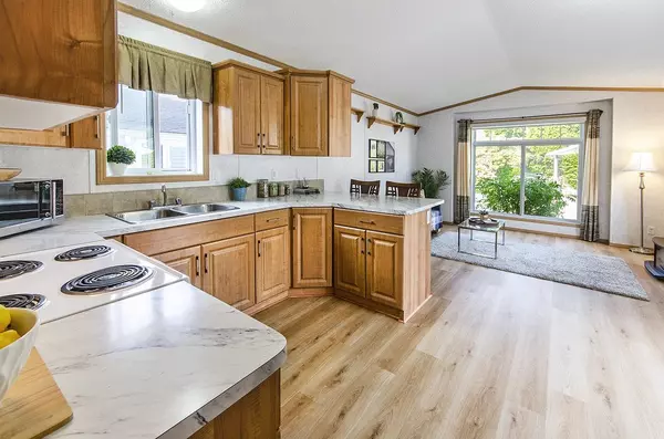 West Vancouver, BC V7P 1V7,222 Tyee DR