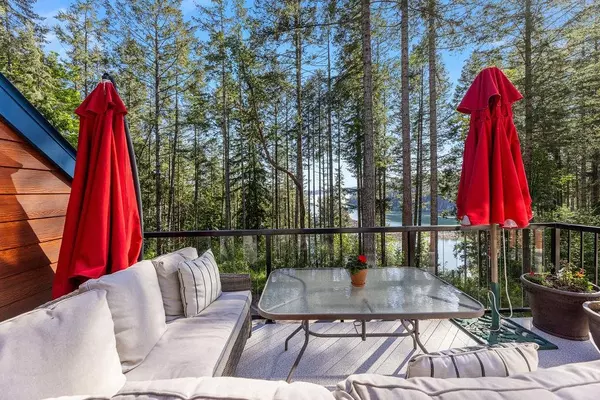 Halfmoon Bay, BC V7Z 1G8,5471 Secret Cove RD #28